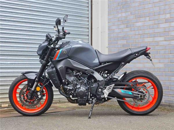 2021 Yamaha MT-09 (MTN890) Grey