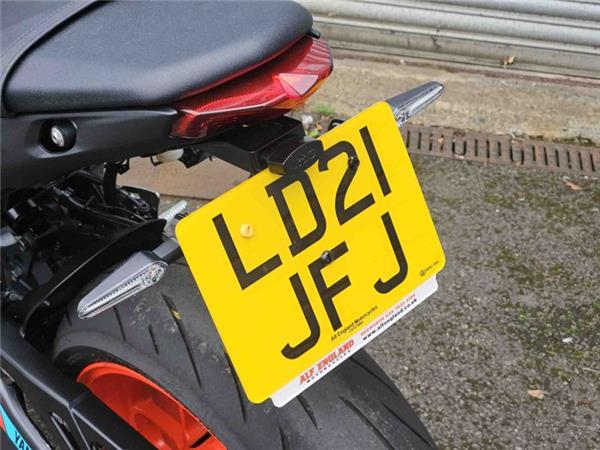 2021 Yamaha MT-09 (MTN890) Grey