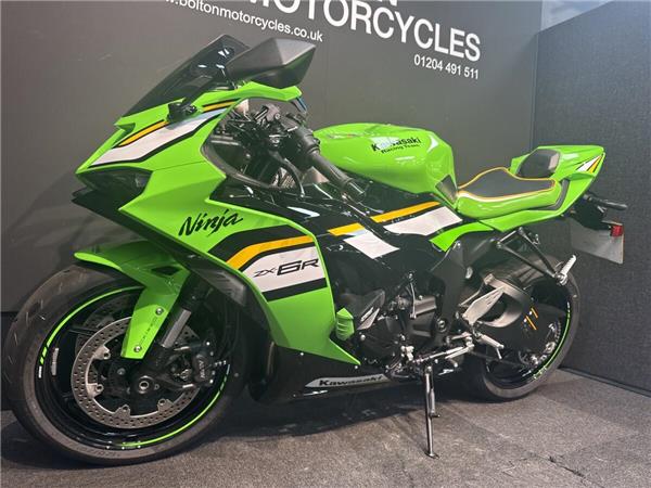 2025 Kawasaki Ninja ZX-6R