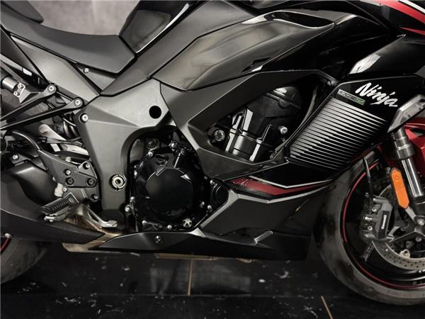2024 Kawasaki Ninja 1000SX