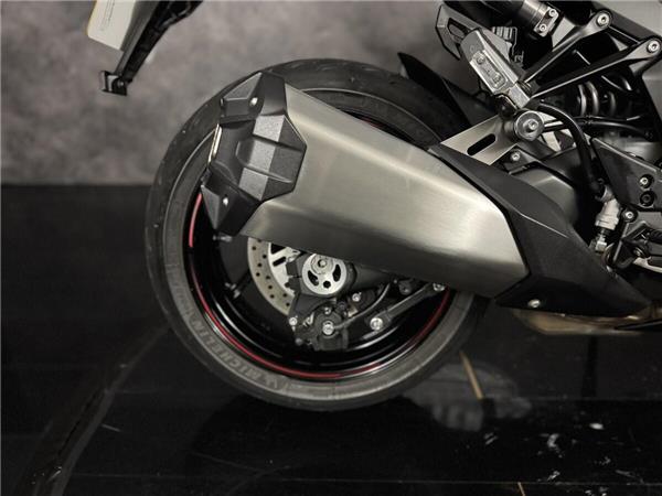 2024 Kawasaki Ninja 1000SX