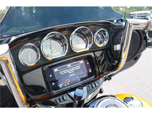 2023 HARLEY-DAVIDSON CVO FLHXSE STREET GLIDE