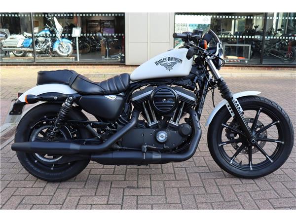 2018 HARLEY-DAVIDSON SPORTSTER XL883N IRON