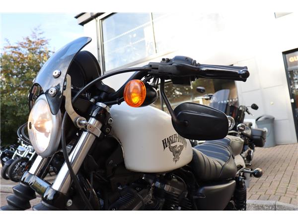 2018 HARLEY-DAVIDSON SPORTSTER XL883N IRON