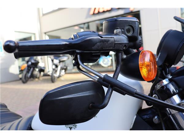 2018 HARLEY-DAVIDSON SPORTSTER XL883N IRON