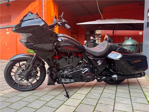 2024 Harley-Davidson CVO Road Glide ST FLTRXSTSE