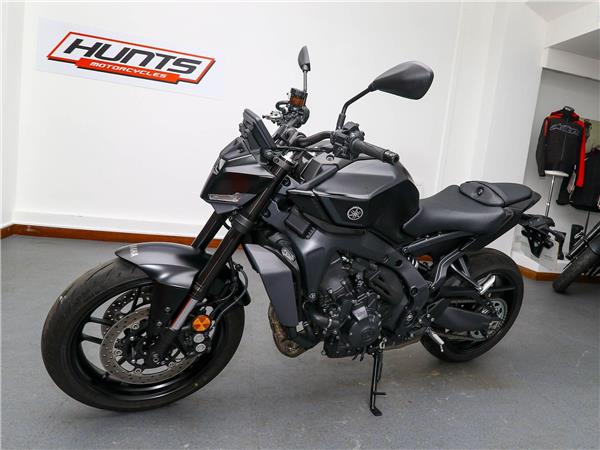 2025 Yamaha MT-09