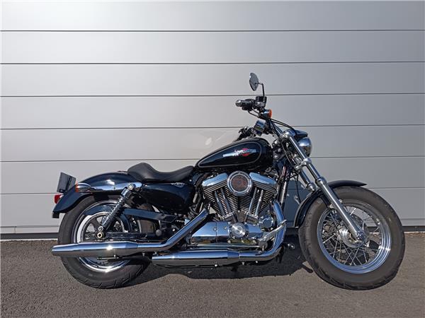 2015 HARLEY-DAVIDSON CUSTOM