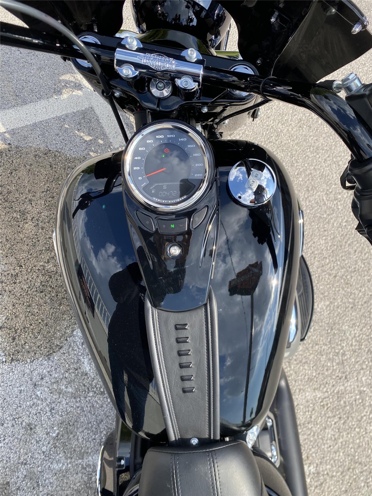2025 HARLEY-DAVIDSON HERITAGE