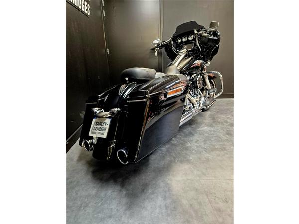 2017 HARLEY-DAVIDSON STREET GLIDE