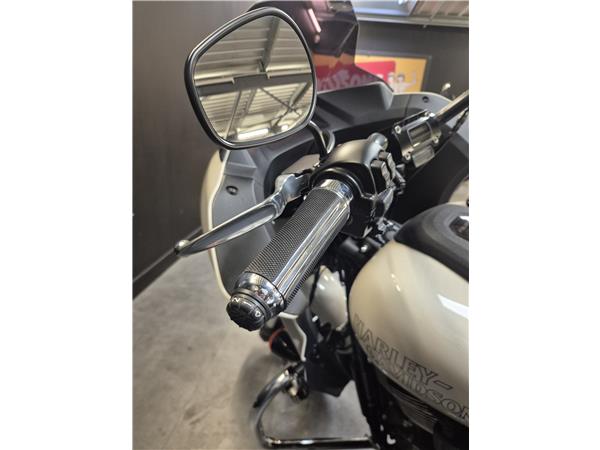 2023 HARLEY-DAVIDSON LOW RIDER