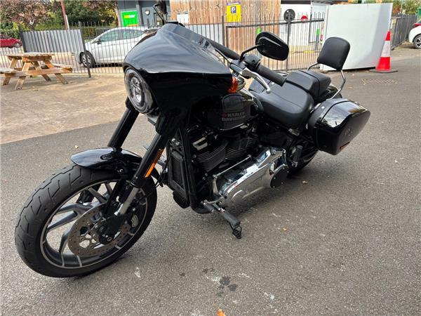 2024 HARLEY-DAVIDSON SOFTAIL FLSB SPORT GLIDE