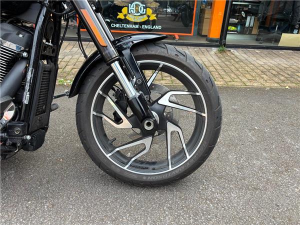 2024 HARLEY-DAVIDSON SOFTAIL FLSB SPORT GLIDE