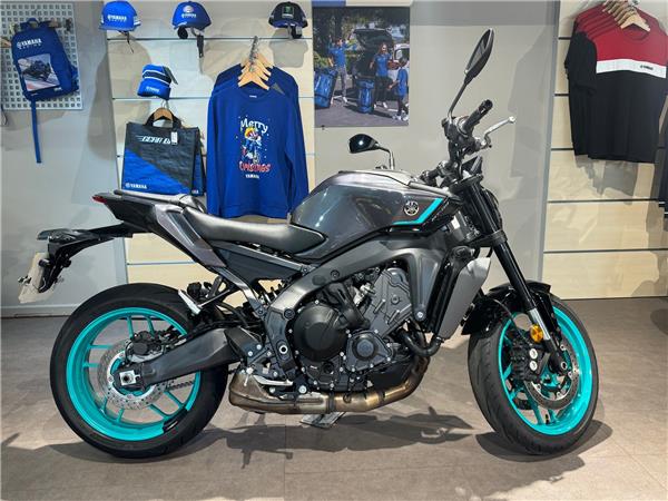 2025 YAMAHA MT-09 Y-AMT