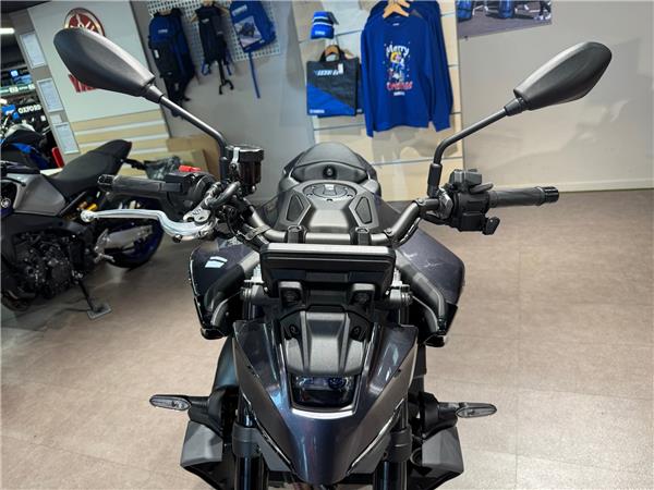 2025 YAMAHA MT-09 Y-AMT