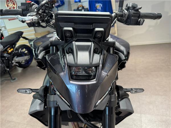 2025 YAMAHA MT-09 Y-AMT