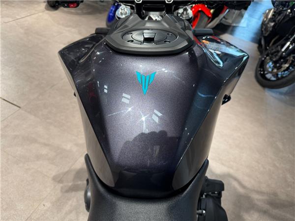 2025 YAMAHA MT-09 Y-AMT