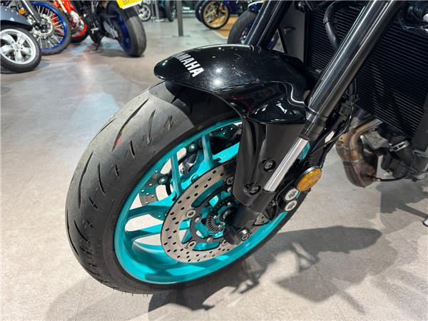 2025 YAMAHA MT-09 Y-AMT