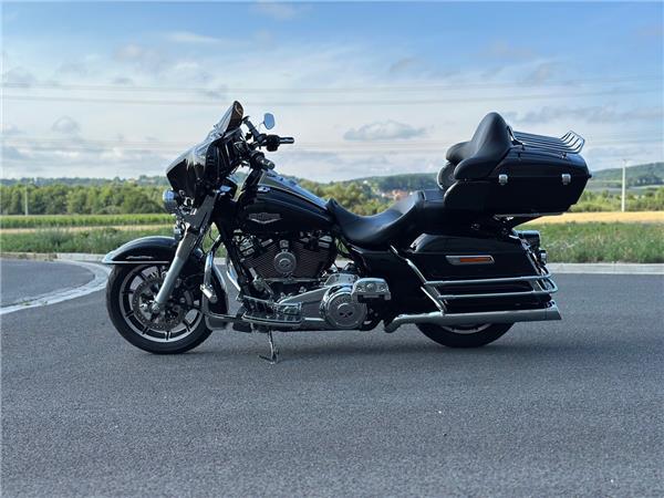 ROAD KING 