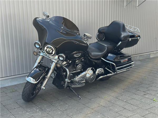 ROAD KING 