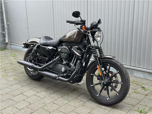 Sportster Iron 883 