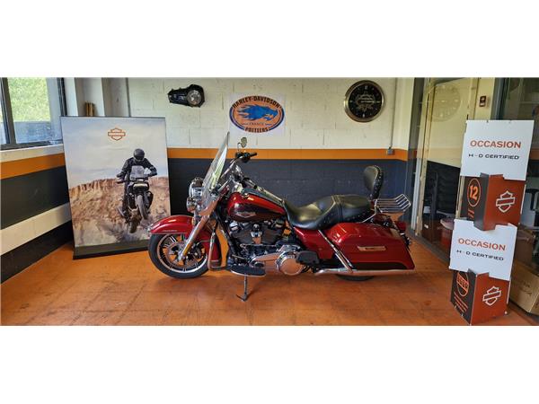 2020 HARLEY-DAVIDSON ROAD KING