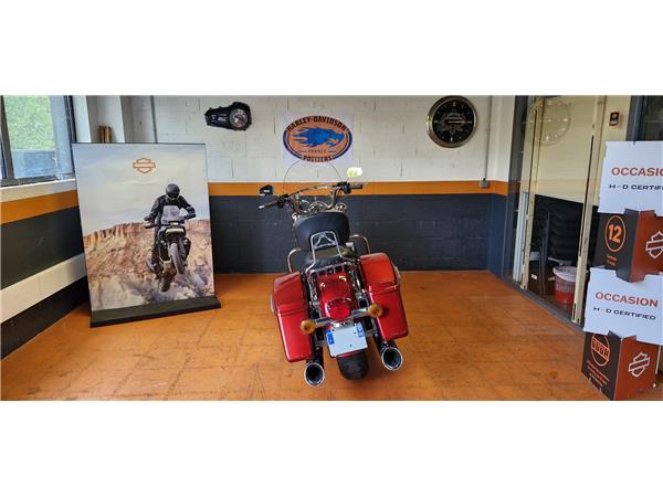 2020 HARLEY-DAVIDSON ROAD KING