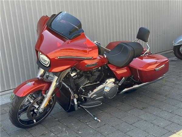 FLHX Street Glide 