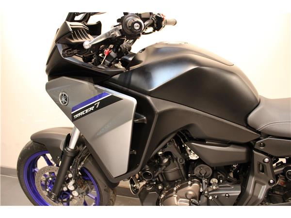 YAMAHA TRACER 7