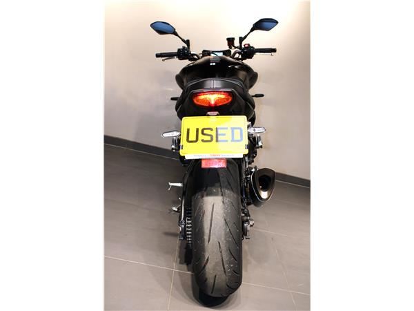 YAMAHA MT-10