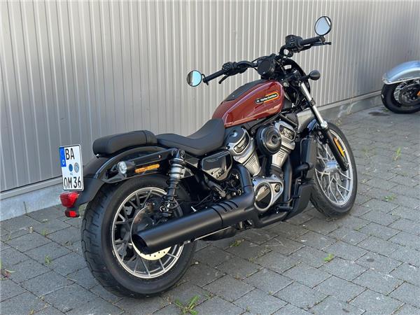 RH975 Nightster Special 