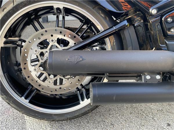 2020 HARLEY-DAVIDSON BREAKOUT