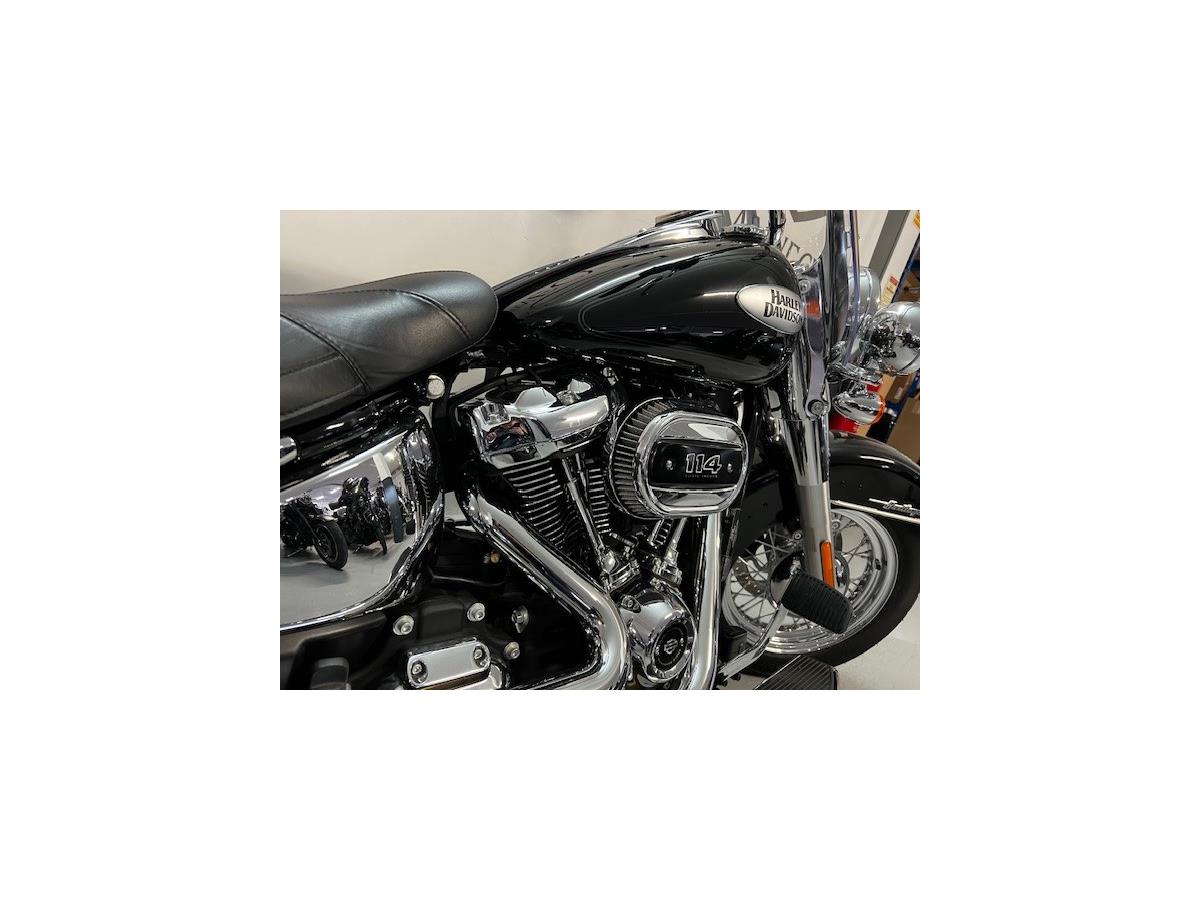 2023 HARLEY-DAVIDSON HERITAGE