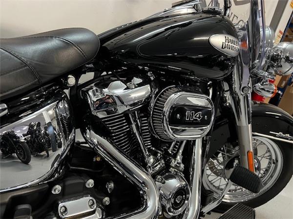 2023 HARLEY-DAVIDSON HERITAGE