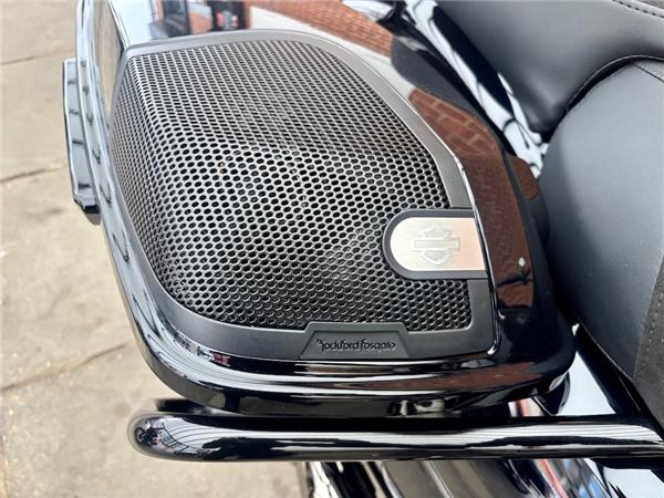 2023 HARLEY-DAVIDSON CVO FLTRXSE ROAD GLIDE