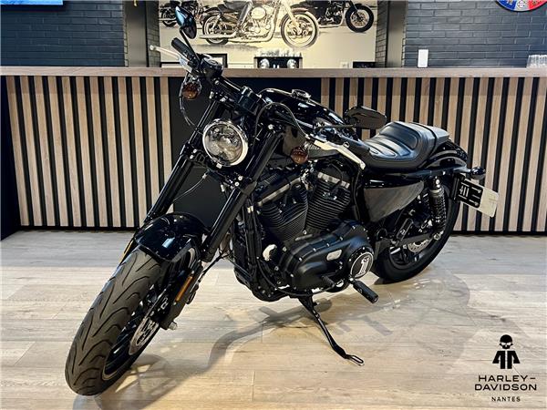 2017 HARLEY-DAVIDSON ROADSTER