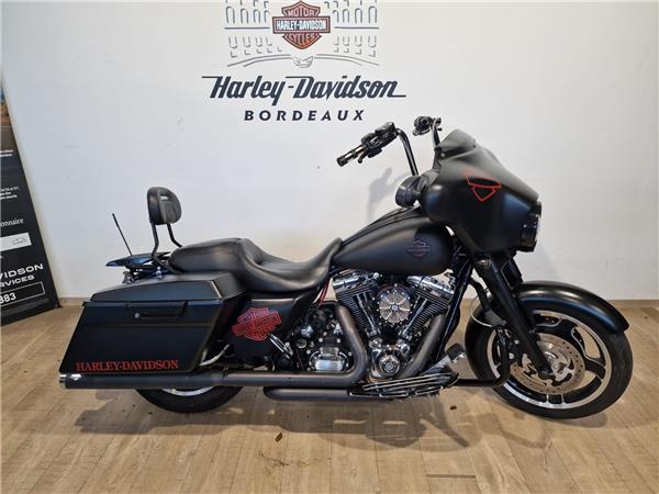2011 HARLEY-DAVIDSON STREET GLIDE
