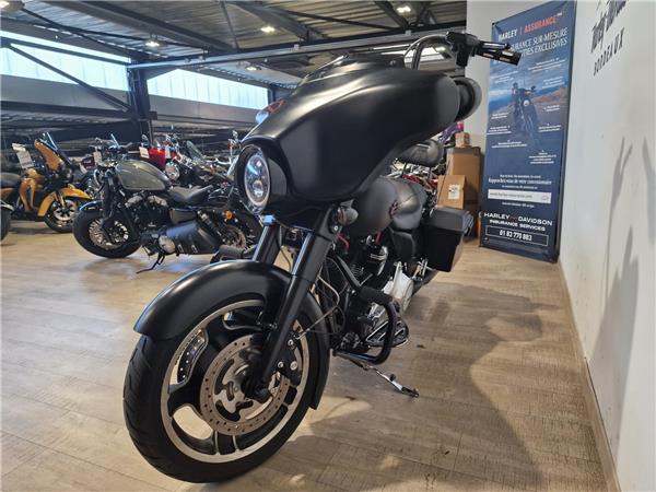 2011 HARLEY-DAVIDSON STREET GLIDE