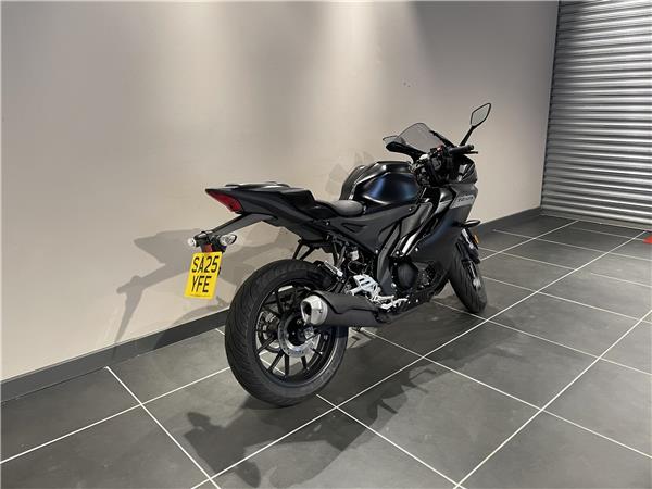 2025 Yamaha R125 