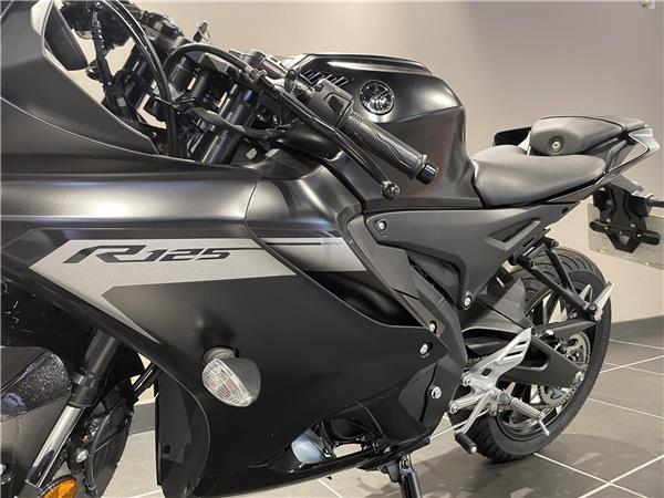 2025 Yamaha R125 