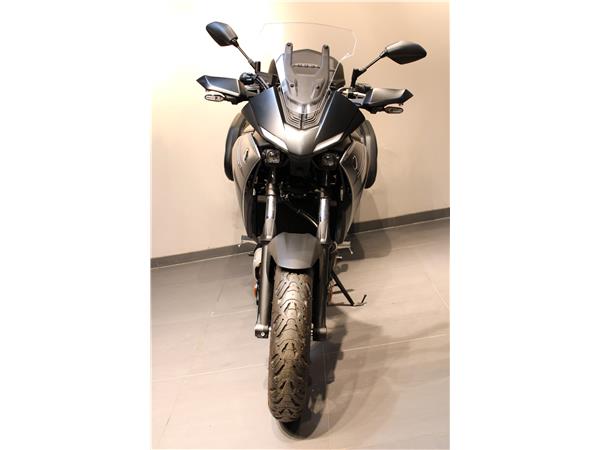 YAMAHA TRACER 7