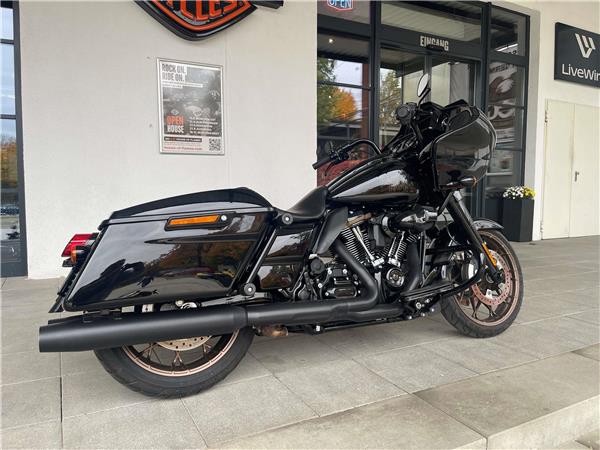 FLTRXST Road Glide ST