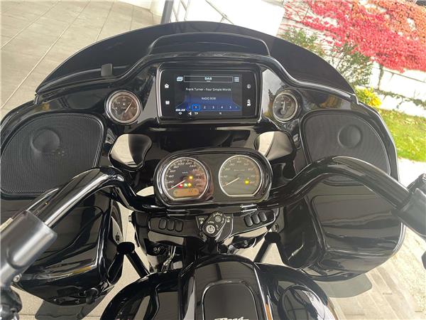 FLTRXST Road Glide ST