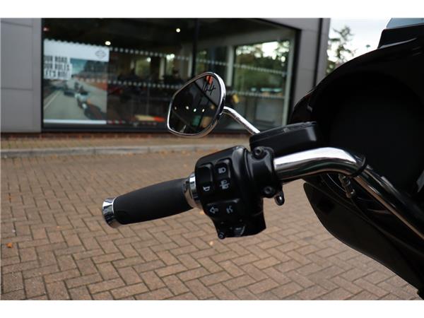 2017 HARLEY-DAVIDSON TOURING FLHTKL ULTRA LIMITED LOW