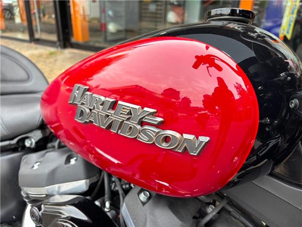 2020 HARLEY-DAVIDSON SOFTAIL FXBB STREET BOB