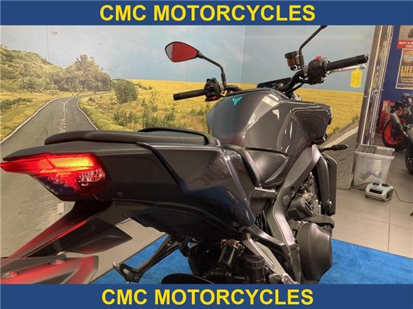  Yamaha MT-09 MT-09 Y-AMT