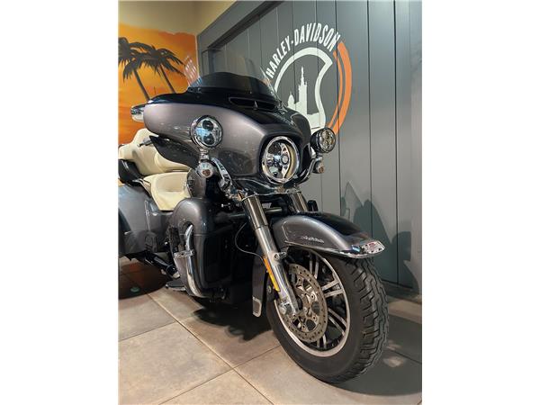 2022 HARLEY-DAVIDSON TRI GLIDE