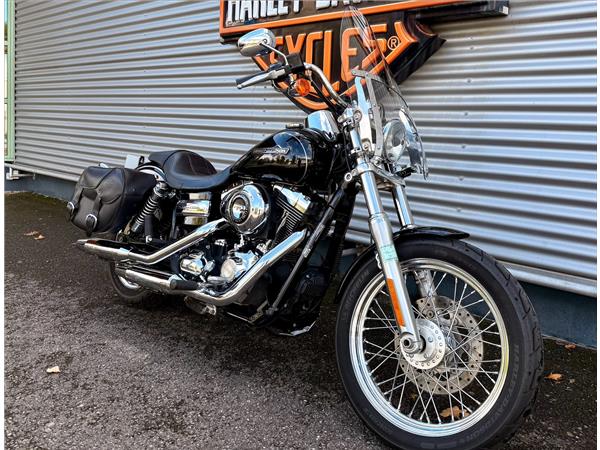 2011 HARLEY-DAVIDSON SUPER GLIDE