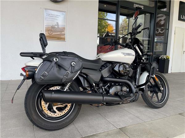 XG 750 Street