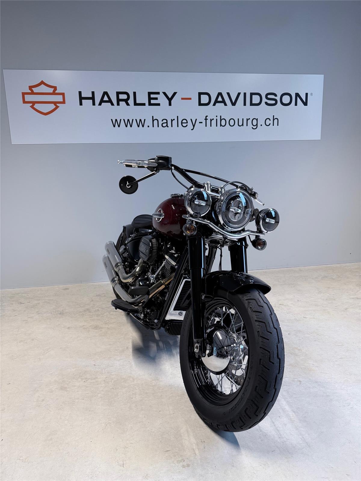 2022 harley-davidson FLHCS Heritage Classic 114 ABS